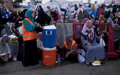 Security campaign to evacuate Cairo street vendors faces complications