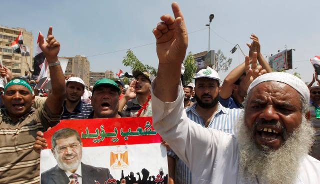 Islamists in Egypt face popular backlash