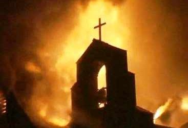 Churches torched across Egypt in anti-Coptic violence by Morsi loyalists