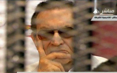 Mubarak makes court appearance over protest deaths