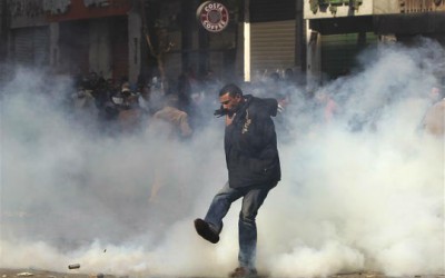 Schoolboy killed in Egypt’s Suez as pro-Morsi march triggers violence