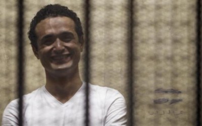 Egyptian blogger arrested in widening crackdown