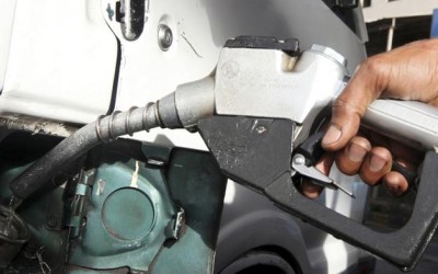 Egypt finance minister says subsidy removal plan may hurt company profits