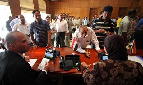 Preliminary count of Egyptian expat votes at 230,000 since Thursday