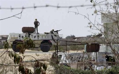 Four soldiers killed in bus attack in North Sinai