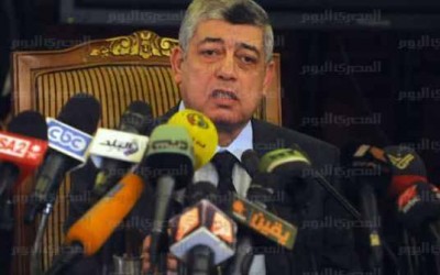 Policeman accused of freeing dangerous inmates confesses to gross negligence