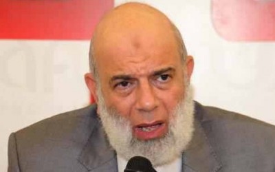 Cleric who backs Egypt’s Muslim Brotherhood to leave Qatar