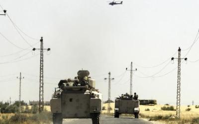 Electricity pylon explodes in Menufia