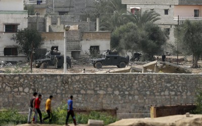 Shell hits house in North Sinai, girl killed – security sources