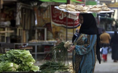 Egypt’s trade deficit rises to 21.88 bln pounds in Dec 2014