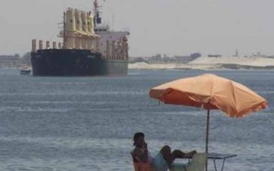 Government predicts decline in Suez Canal’s GDP share