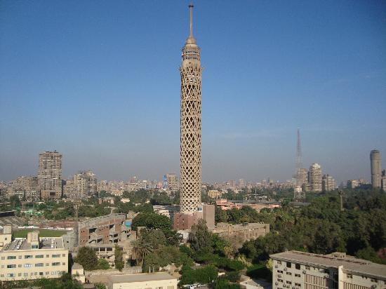 20 year old commits suicide, jumps off Cairo Tower